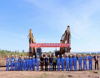 Los proyectos fotovoltaicos en el extranjero comienzan su construcción en rápida sucesión, sumando un total de más de 7,2 GW.